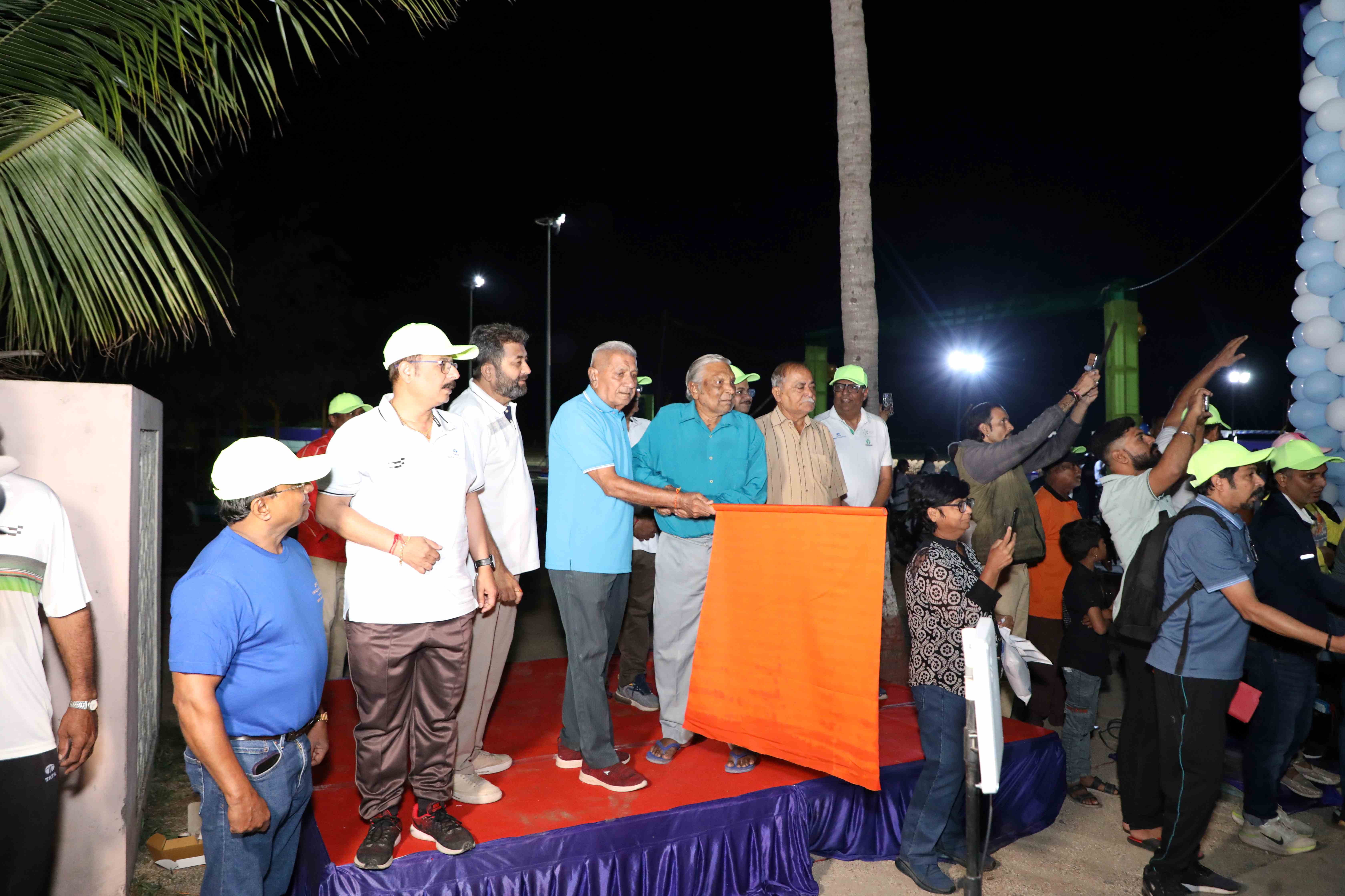 With 31 women participants, this year recorded the highest number of participants in the cyclothon till date. Bhavesh Sumania clinched the first place, completing the 42 km race in 1 hour 18 minutes and 22 seconds, followed by Jatin Manek and Imtiyaz Raza as the first and second runners-up, respectively.