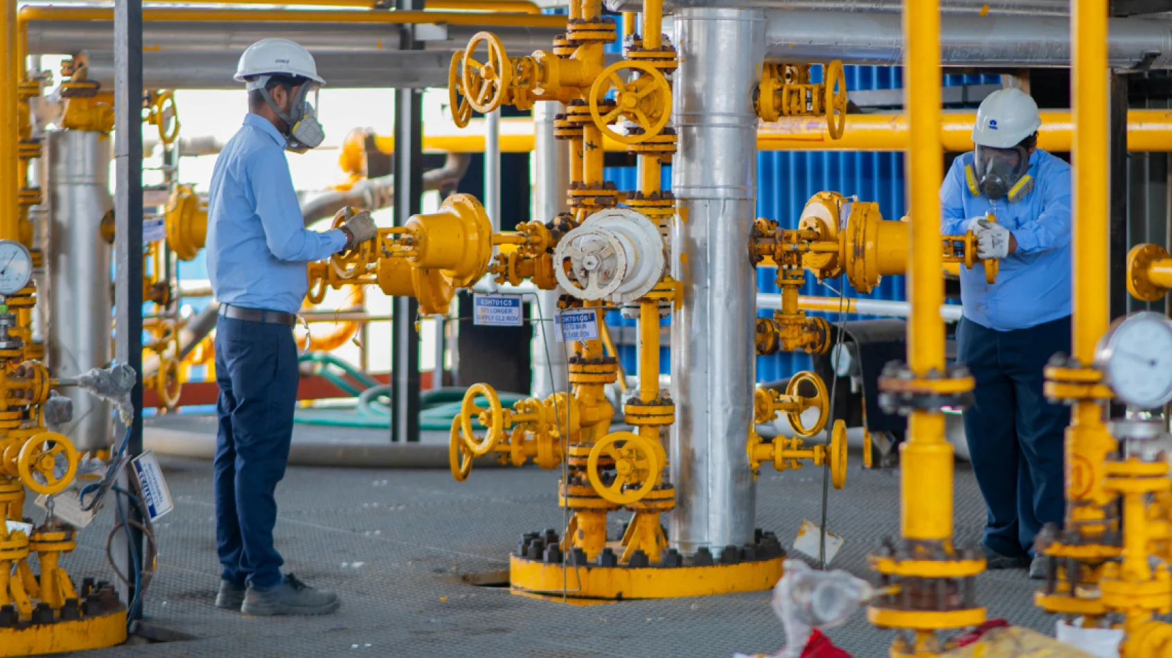 https://www.tatachemicals.com/tata/sites/default/files/2025-01/safety-management.webp